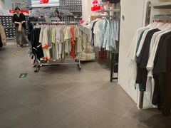 -New Balance(王府井奥莱·香江小镇店)