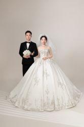 -雅云婚纱摄影工作室旗舰店