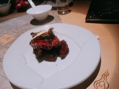 -穹六人间 people 6(岳阳路店)