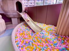 -水桶王国主题餐厅·聚会·生日派对·亲子活动·家庭套餐(亚龙湾希尔顿店)