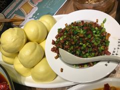 -临界音乐酒馆·小龙虾·江湖菜(华熙LIVE·鱼洞店)