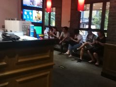 -红九格老火锅(三峡广场店)
