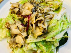 头菜爆螺片-品海楼·大连海胆锅贴馆(东港店)