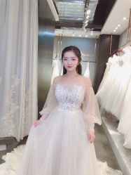 -艾米丽婚纱礼服