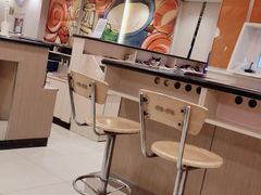 -呷哺呷哺(世贸.工三店)