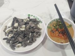 -尹记门钉肉饼(丰台站店)