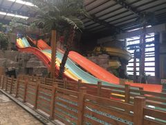 室内滑梯-南宫温泉水世界