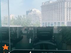 -北京保利大厦酒店(东四十条地铁站店)