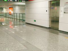 -盈丰路(地铁站)