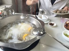 -粤潮牛肉火锅店(江南大道店)