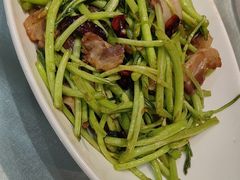 -辛香味烧鱼馆·非遗技艺·排骨红烧肉(光谷医药园店)