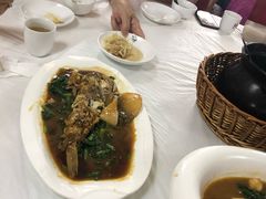 -鸿运酒楼