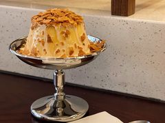 -Café Monson