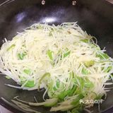 方便快捷又好吃的青椒土豆丝