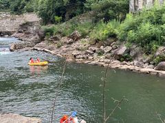 -安吉龙王山峡谷漂流