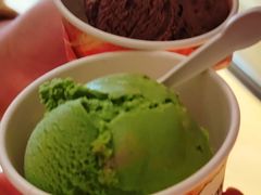 -涨巢·潮玩水疗局