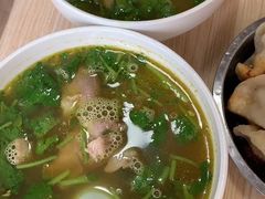 -黄阿姨锅贴大王(万航渡路店)