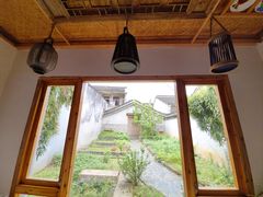 -丝绸小镇荻港古村