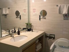 -深圳悦如酒店(香蜜公园车公庙地铁站店)