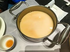 -红鼎豆捞·非遗鲍皇汤火锅(宝丰路店)