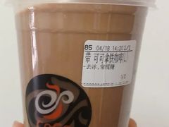 可可拿铁咖啡-CoCo都可(昆百大店)