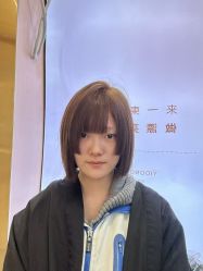 -一東造型烫发染发