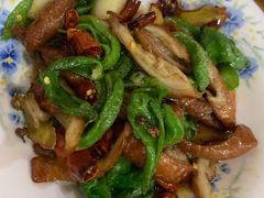 干煸肥肠-中和裴氏蹄花(府河路店)