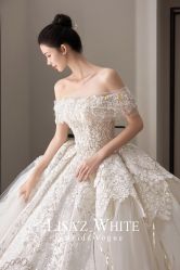 点击看大图 -Renee芮亦婚纱