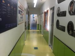 -童程童美·信息学竞赛·乐高机器人编程(长宁来福士校区)