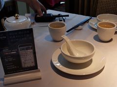 靠窗位-院里寻菜·精致庭院菜(观沙岭店)