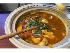 -魏铭鱼头捞饭(晋阳路店)