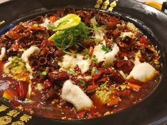 -渔语鱼新川菜Bistro(万象天地店)