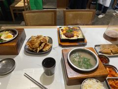 -延锄汤饭食堂(桂林路店)