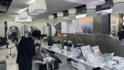 点击看大图 -型色沙龙