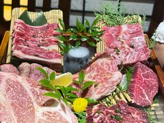 -山川小町·极番烧肉(新地假日广场店)