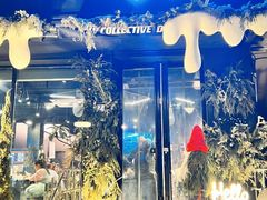 -W COLLECTIVE  DESSERT SHOP