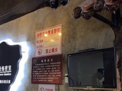 -荒岛实景沉浸密室(江汉路1店)