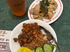 -LuOne凯德晶萃广场(徐家汇路店)
