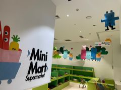-爱睿思儿童早教亲子游泳(万象城店)
