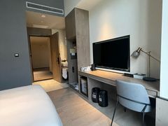 -上海虹桥中心爱琴海亚朵S酒店