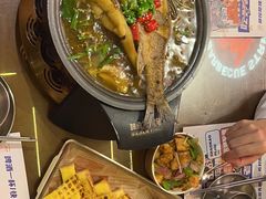 -神府路壹号·海鲜烧烤·砂锅粥·锅物(三坊七巷店)