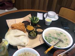 -丁里羊肉小镇(天鹅湖总店)