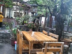 -四方小吃·白族庭院餐厅