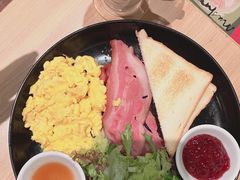 -必胜客(瑞虹店)