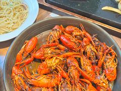 -必胜客(WOW阿罗海店)