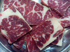 牛雪花-元山烤肉店(假日广场店)