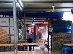 大堂-陈氏老字号十三小炸炸店