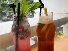 -Mark&Mars Restaurant