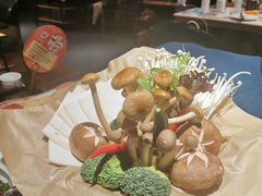 -煲宫猪肚鸡(晶品店)