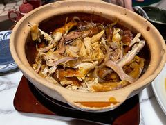 砂锅神仙鸡-湖滨28中餐厅·西湖宴·杭州君悦酒店